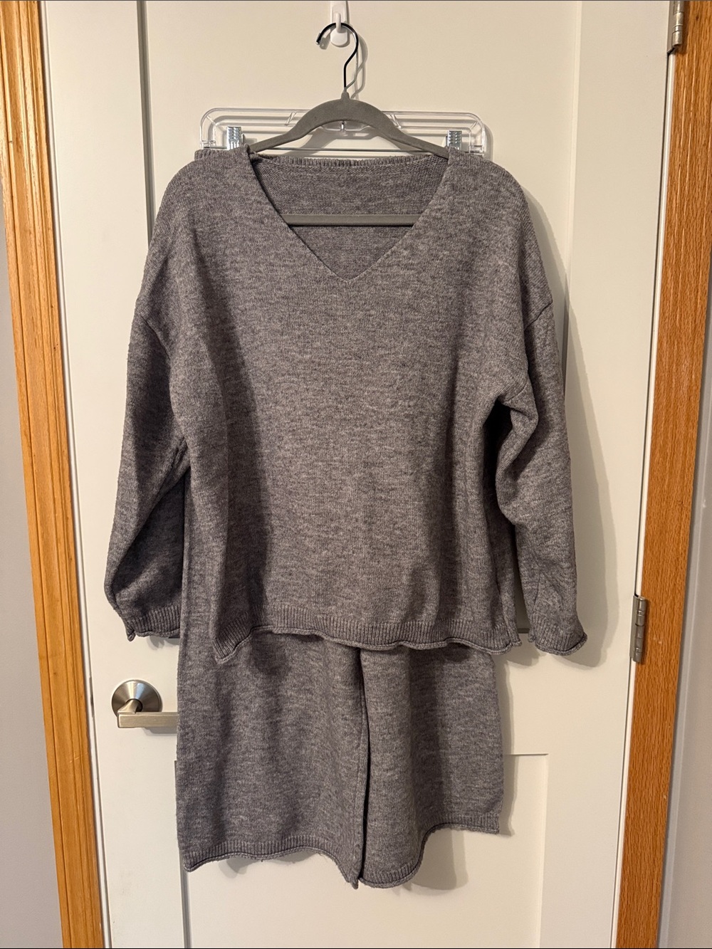 Gray V-Neck Women's Sweater Set - Cozy Knit Lounge Top and Skirt